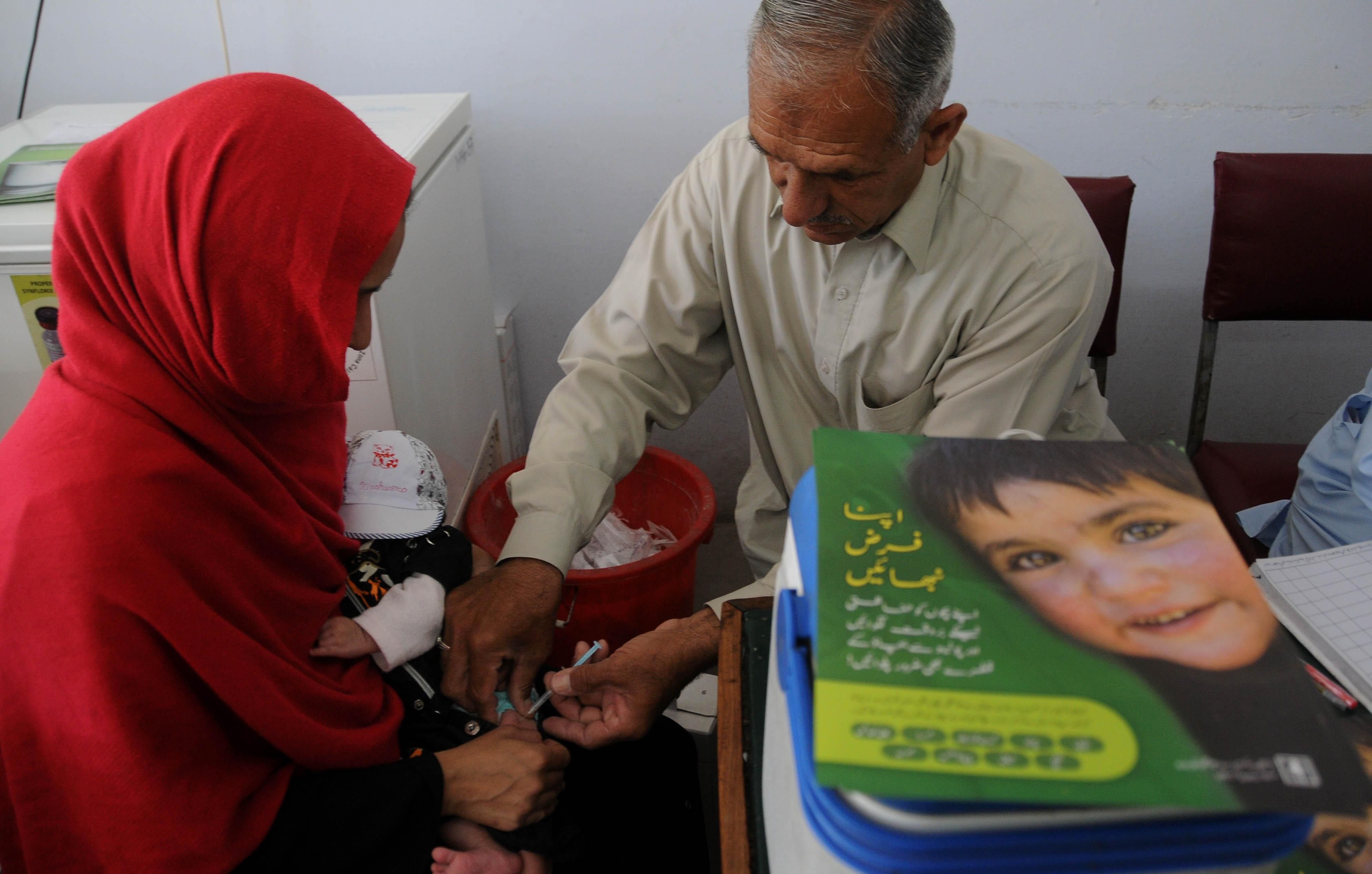 Атака на медиків: в Афганістані вбили 5 вакцинаторів від поліомієліту 