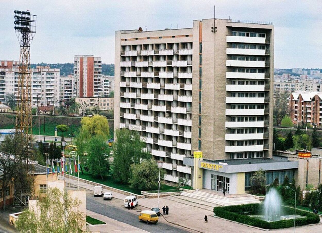 Минобороны решило продать львовский отель Власта 