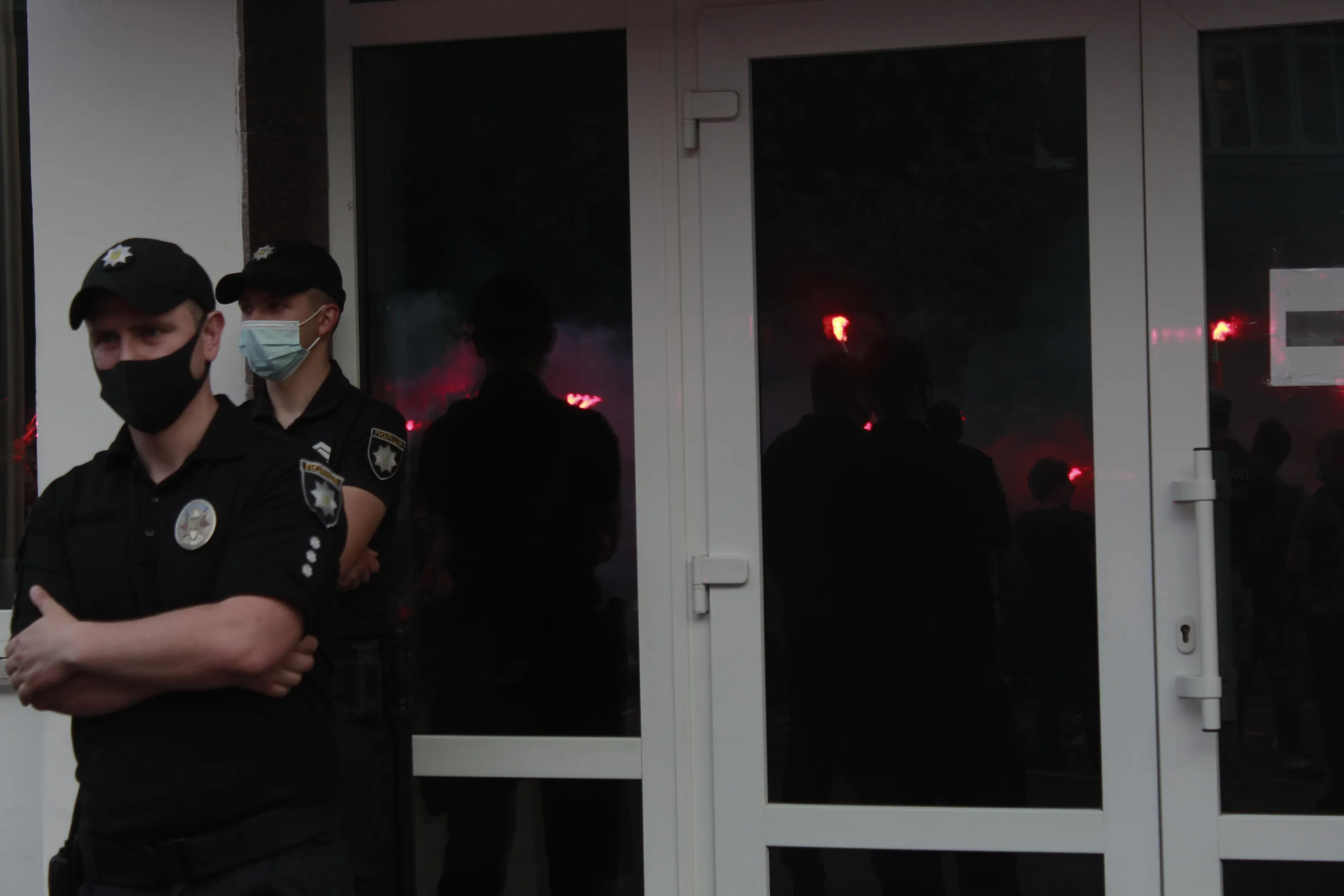 Правоохоронці під будівлею МВС, акція Правоохоронці під будівлею МВС, акція