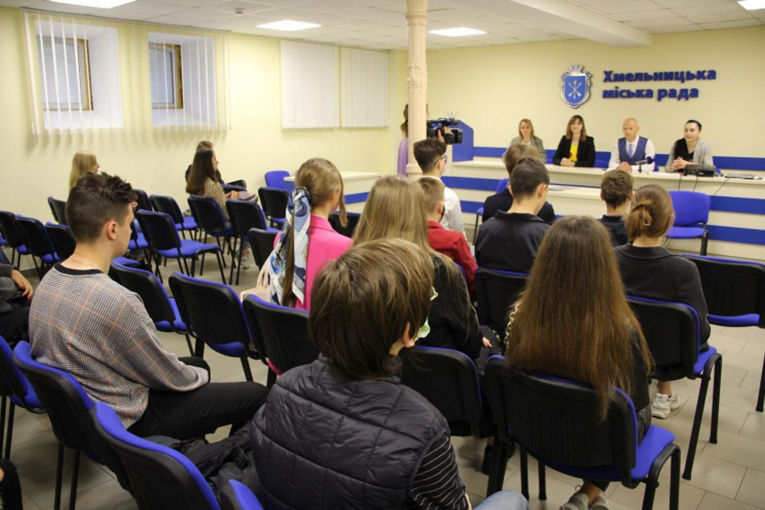 Можливості для школярів Хмельницького Можливості для школярів Хмельницького