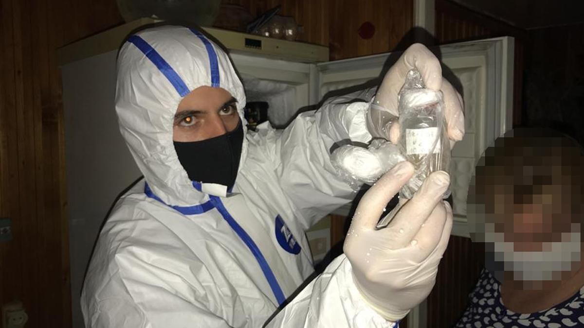 У Києві з Інституту біотехнологій вкрали вірус: нові подробиці справи