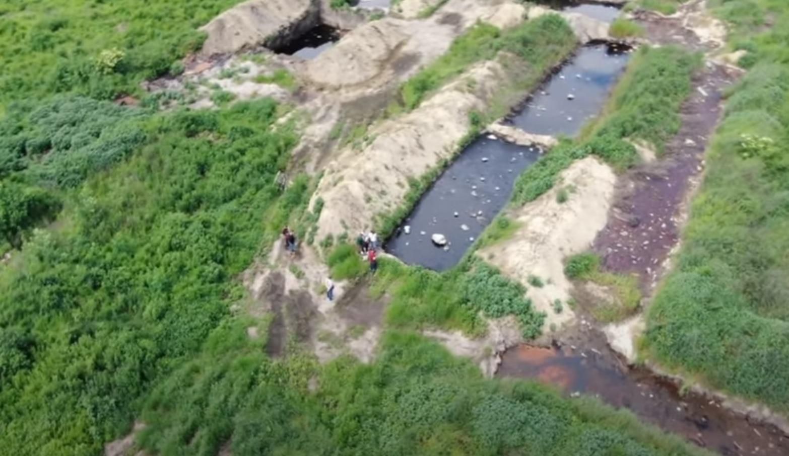 На Вінниччині ділки роками закопували токсичні відходи: відео