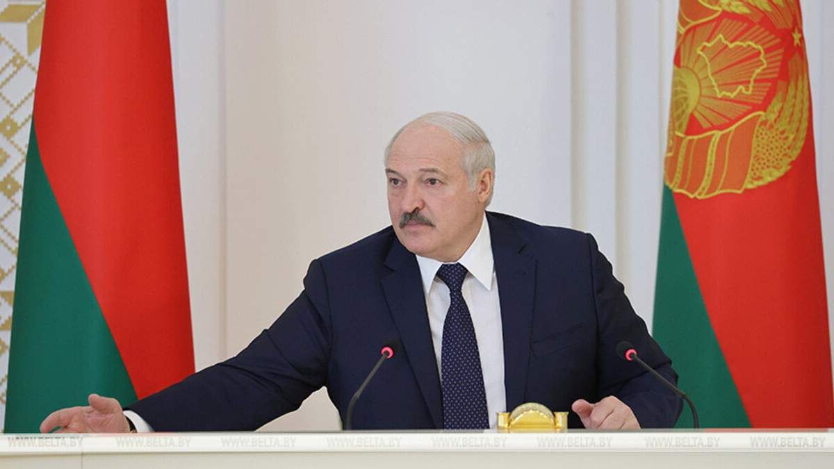 ЕС согласовал санкции против Беларуси в сфере банков, нефти и газа