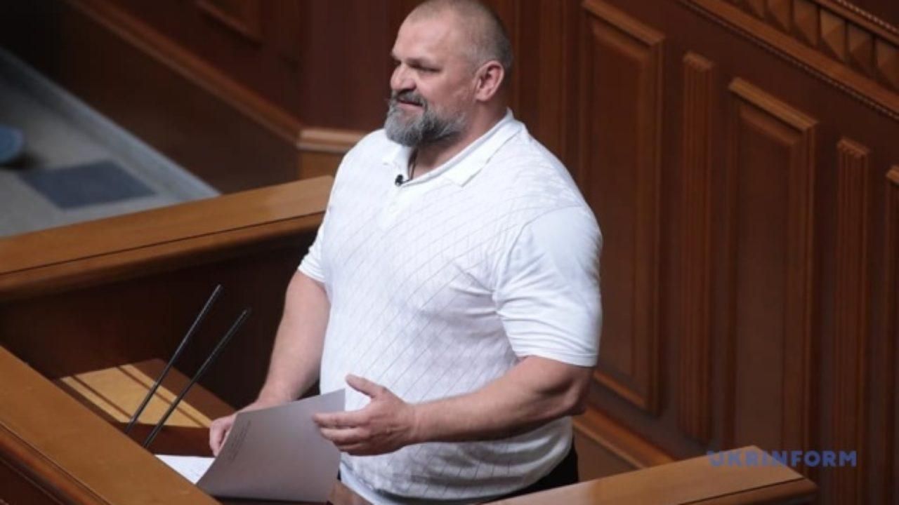 Я був пенсіонером, – Вірастюк розповів, як змінилися його доходи Я був пенсіонером, – Вірастюк розповів, як змінилися його доходи