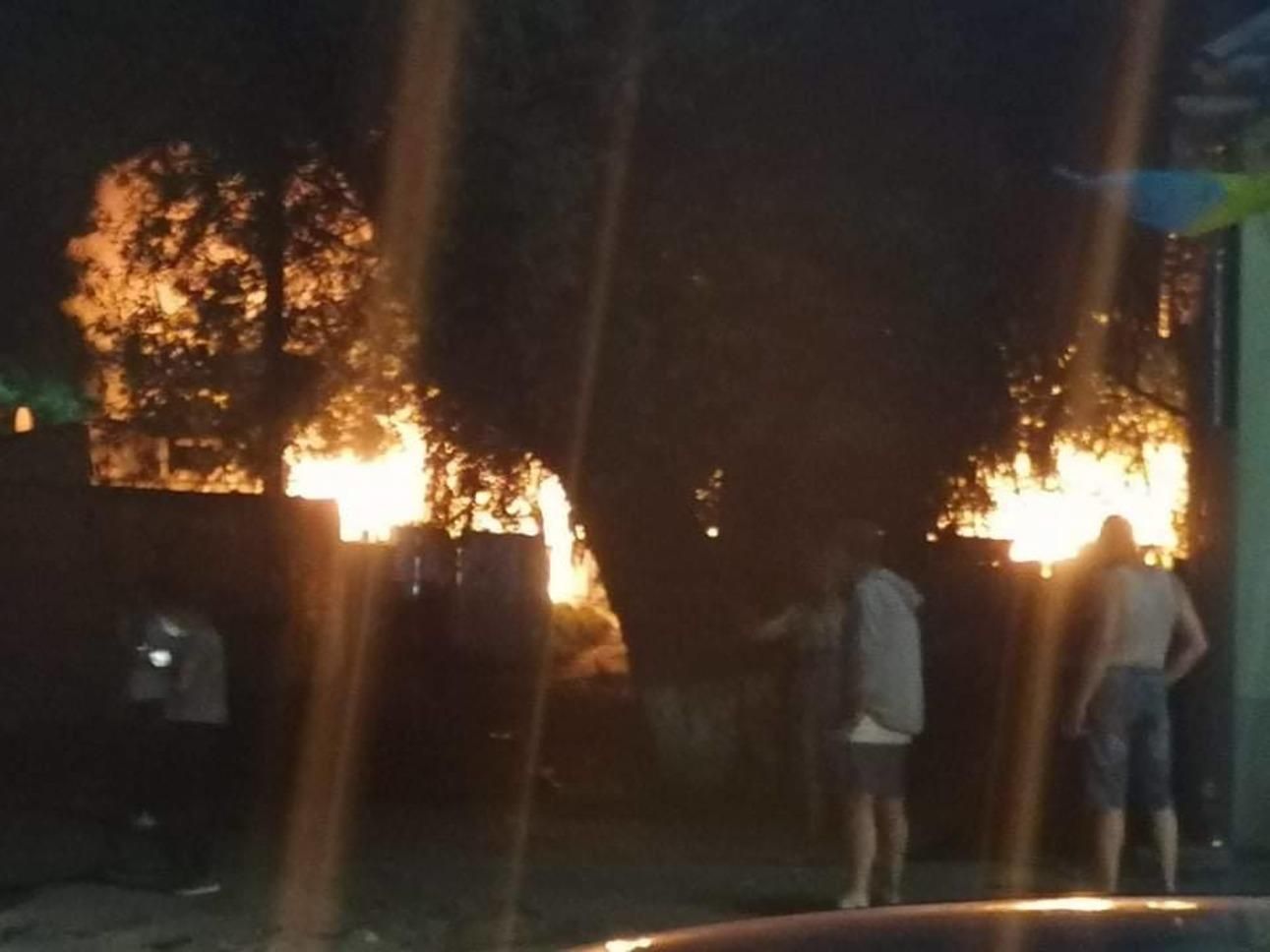 В Ужгороде горел ромский лагерь 18 июня 2021 фото, видео