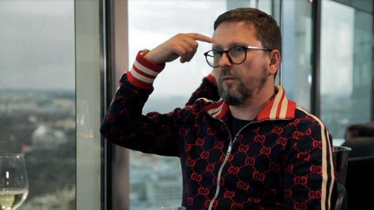 Шарій образив Україну у відповідь на розслідування його махінацій Шарій образив Україну у відповідь на розслідування його махінацій