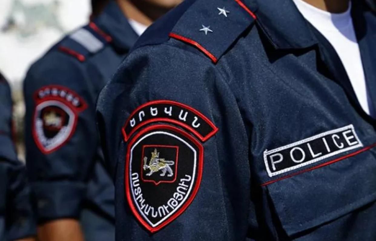 В Армении 20 июня 2021 на избирательном участке произошла перестрелка В Армении 20 июня 2021 на избирательном участке произошла перестрелка