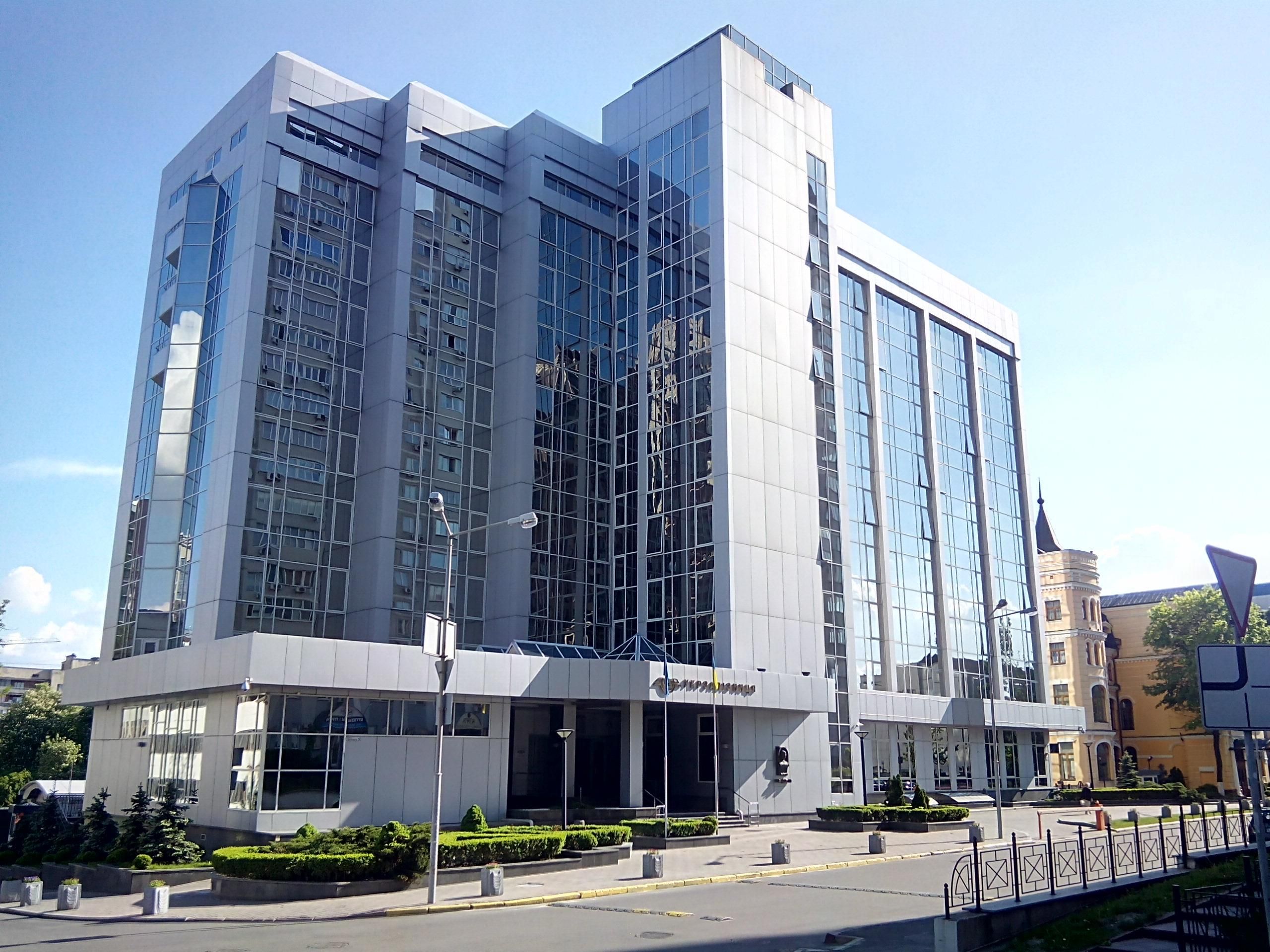 Кабмин продлил полномочия членам наблюдательного совета Укрзализныци Кабмин продлил полномочия членам наблюдательного совета Укрзализныци