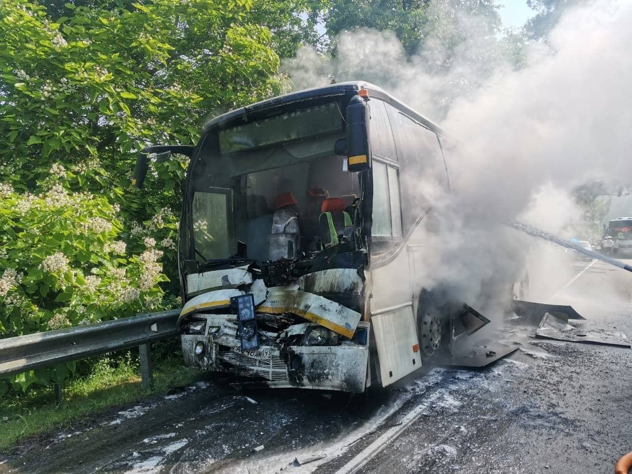 У Росії 21.06.2021 в ДТП потрапили автобуси з дітьми: є постраждалі