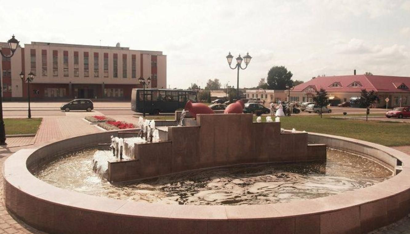 Пыталась сделать фото в фонтане: в Беларуси девушка погибла от удара током