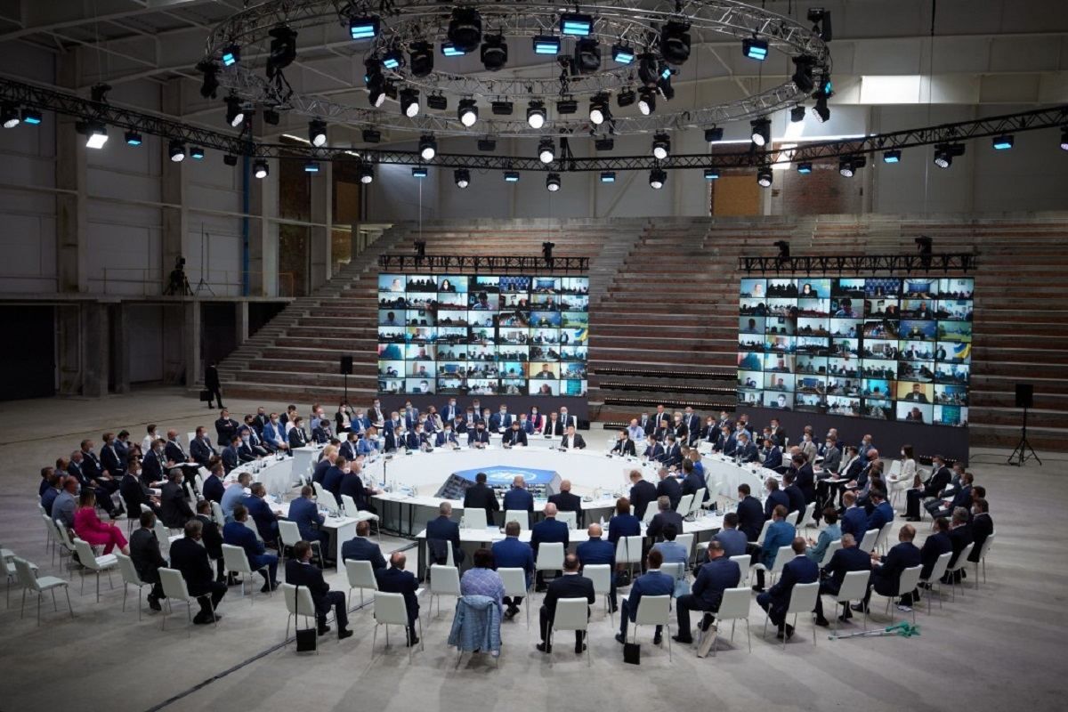 Офис Президента налаживает отношения с местной властью Офис Президента налаживает отношения с местной властью