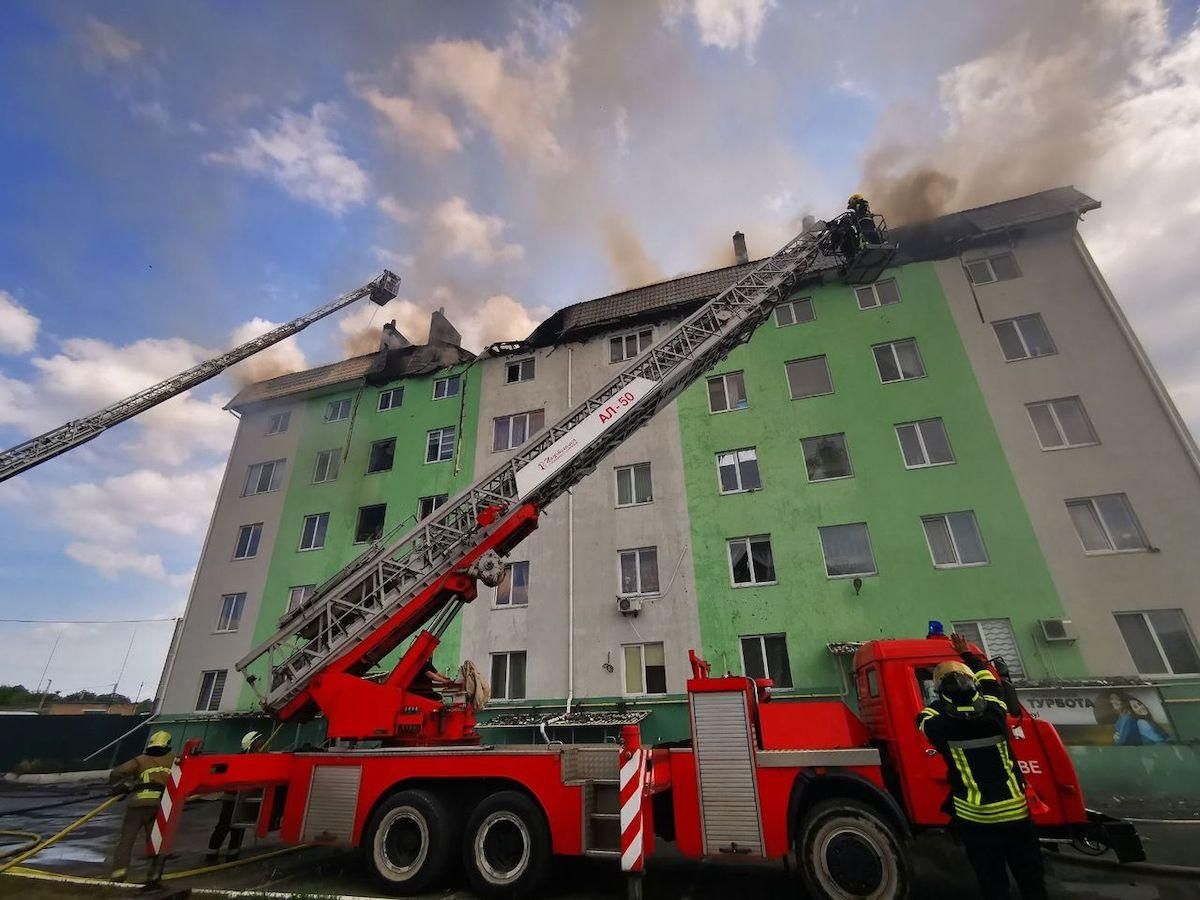 Вибух у багатоповерхівці під Києвом: знайшли тіло жертви