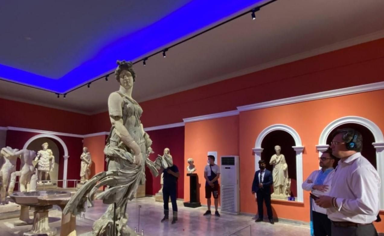 У Туреччині в музеях запрацювали нові україномовні аудіогіди У Туреччині в музеях запрацювали нові україномовні аудіогіди