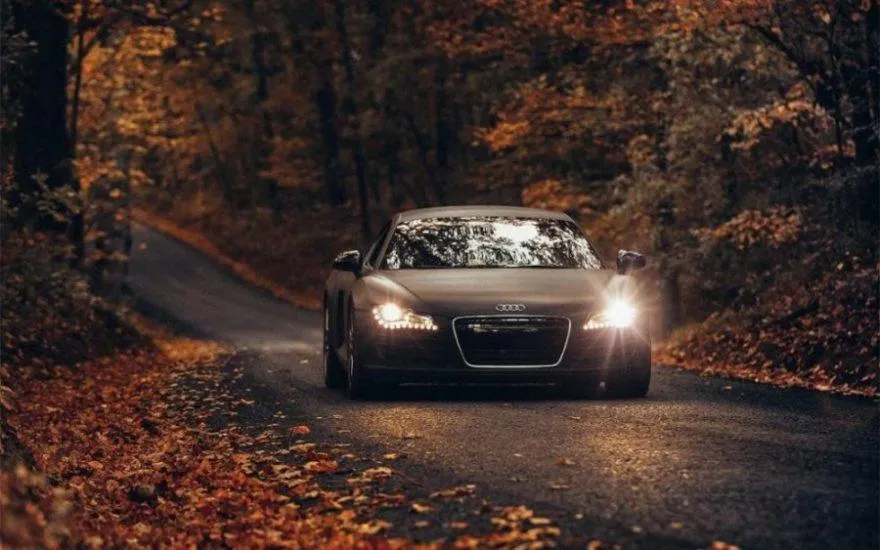 Автомобіль Автомобіль