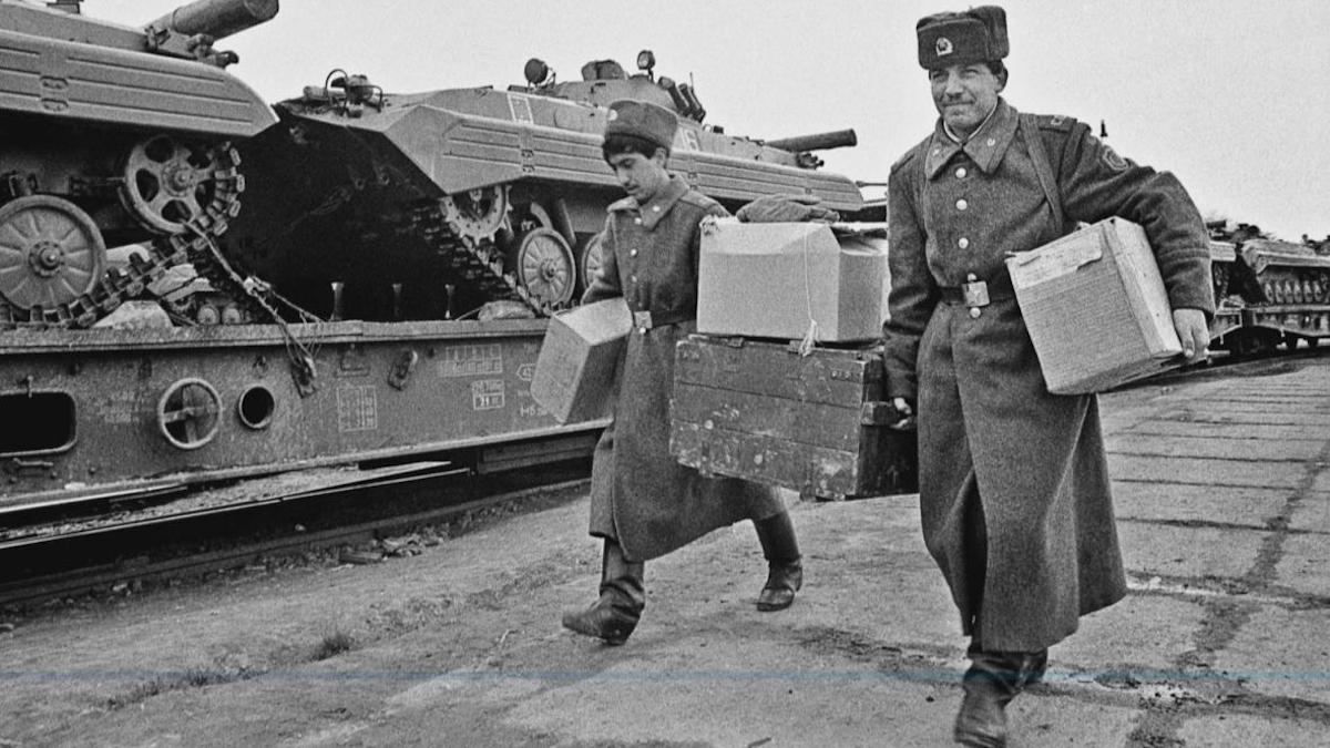 У Чехії відзначили 30-річчя закінчення радянської окупації У Чехії відзначили 30-річчя закінчення радянської окупації