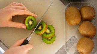 9 продуктов, которые мы до сих пор нарезали неправильно