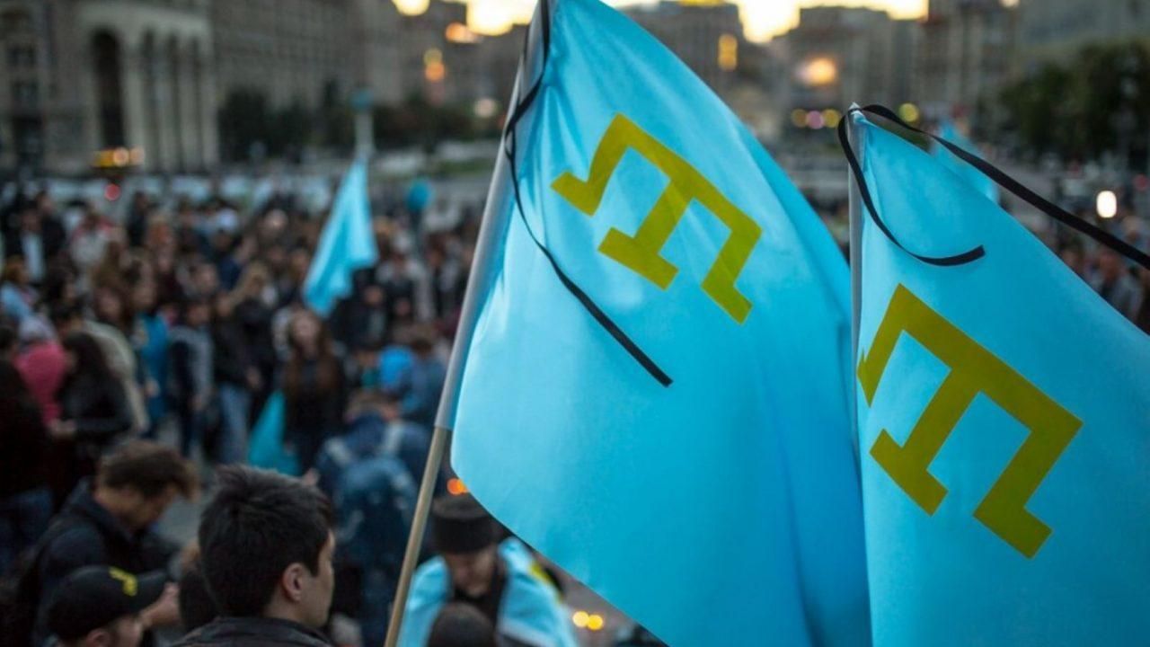 В Крыму оккупанты вручали активистам предостережение В Крыму оккупанты вручали активистам предостережение