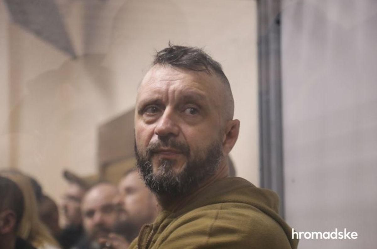 Суд продлил домашний арест Антоненко на 2 месяца Суд продлил домашний арест Антоненко на 2 месяца