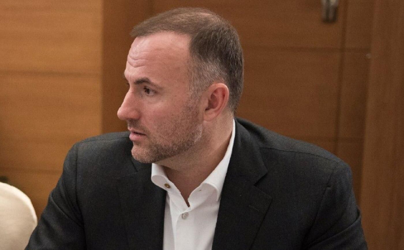 Фукс из-за санкций уходит из наблюдательного совета Бабьего Яра Фукс из-за санкций уходит из наблюдательного совета Бабьего Яра