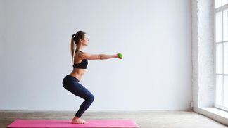 Что поможет похудеть в ногах и бедрах: эффективные упражнения и советы