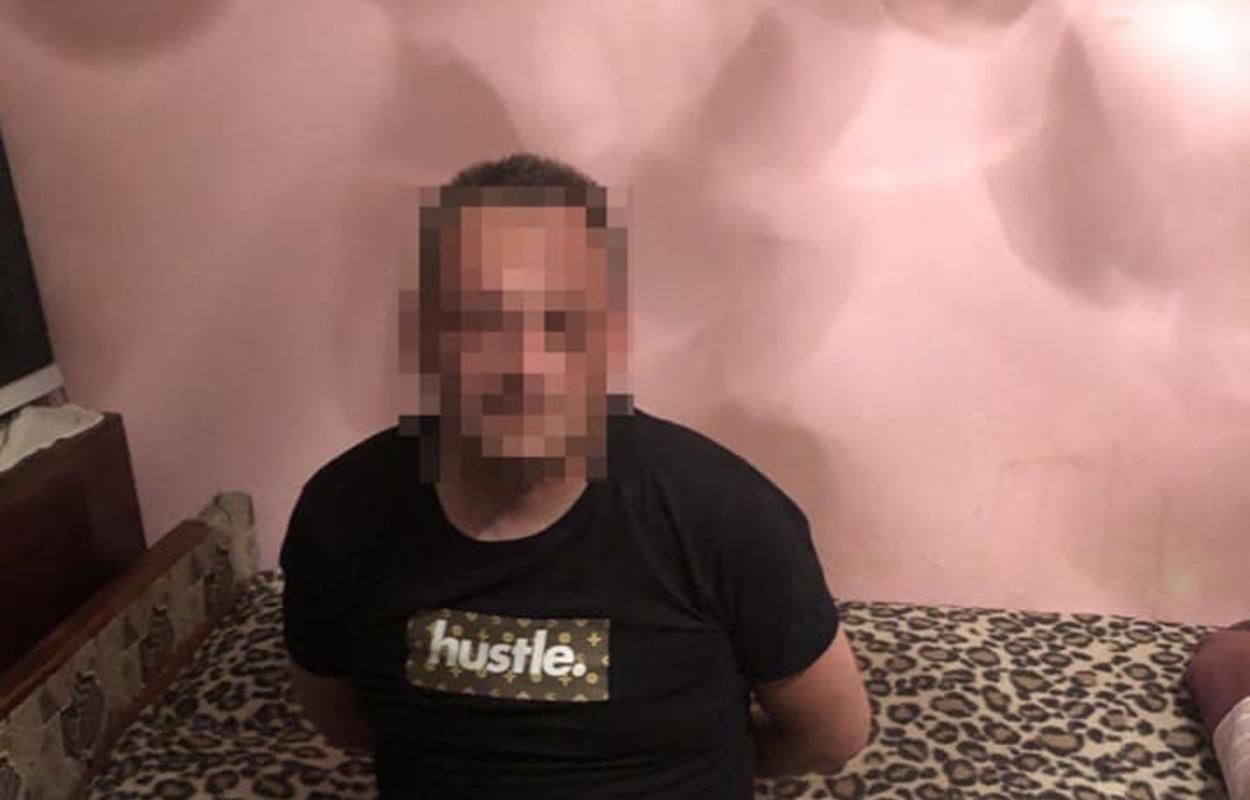 Тепер ви попали: у Львові домашній насильник погрожував патрульним пістолетом – фото