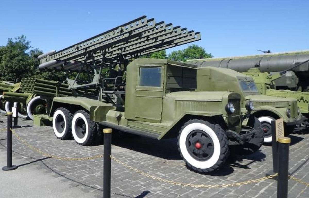 Уряд хоче ввести відповідальність за проникнення на військові об'єкти Уряд хоче ввести відповідальність за проникнення на військові об'єкти