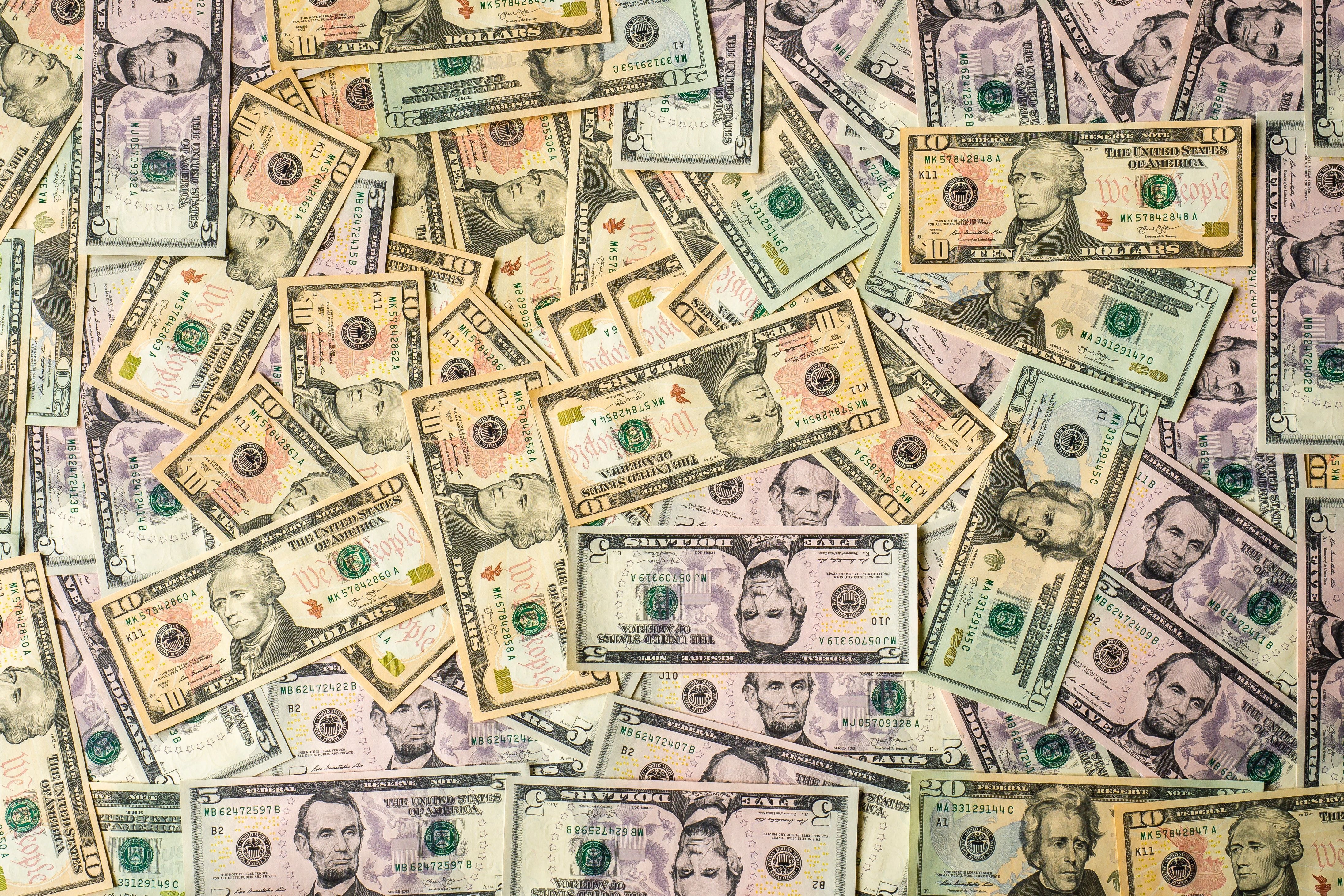 Зовнішній борг України скоротився на 3 мільярди доларів Зовнішній борг України скоротився на 3 мільярди доларів