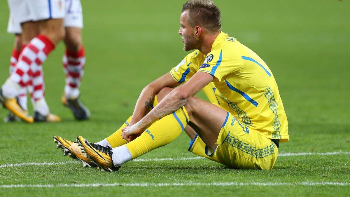 Ярмоленко та Маліновський пропустили тренування збірної України