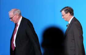 Уоррен Баффет покинул правление Gates Foundations: как отреагировал Билл Гейтс