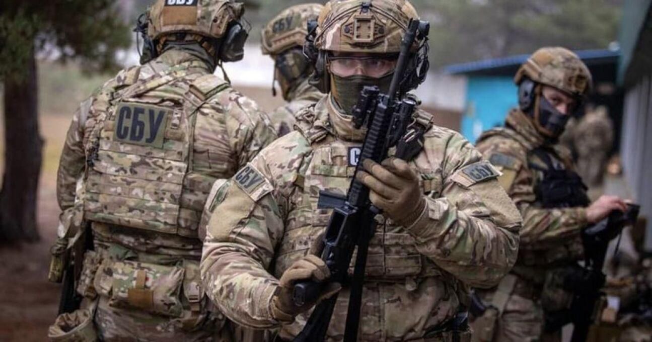 Обшуки проводять у будинку Медведчука у Києві, – ЗМІ Обшуки проводять у будинку Медведчука у Києві, – ЗМІ