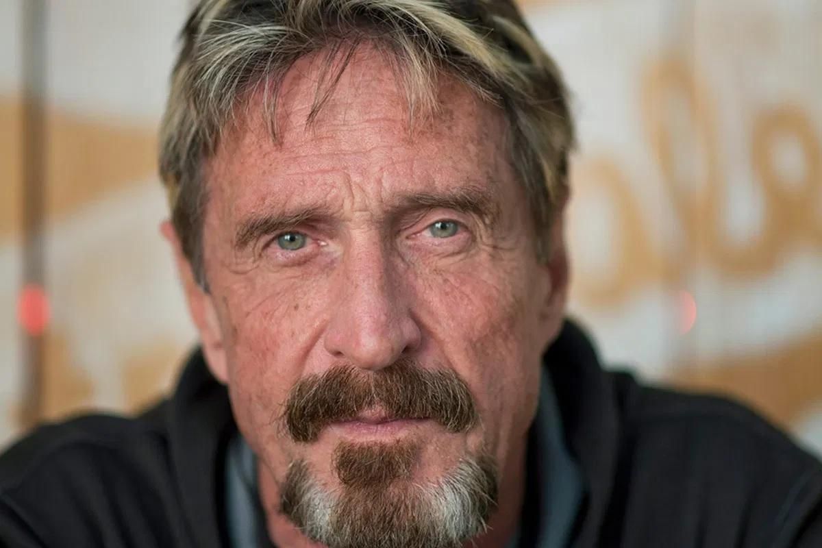 Умер Джон Макафи: биография миллионера и создателя McAfee Умер Джон Макафи: биография миллионера и создателя McAfee