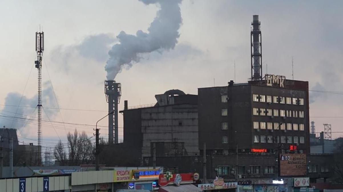 Курили та влаштували пожежу: у Дніпрі госпіталізували 2 чоловіків Курили та влаштували пожежу: у Дніпрі госпіталізували 2 чоловіків