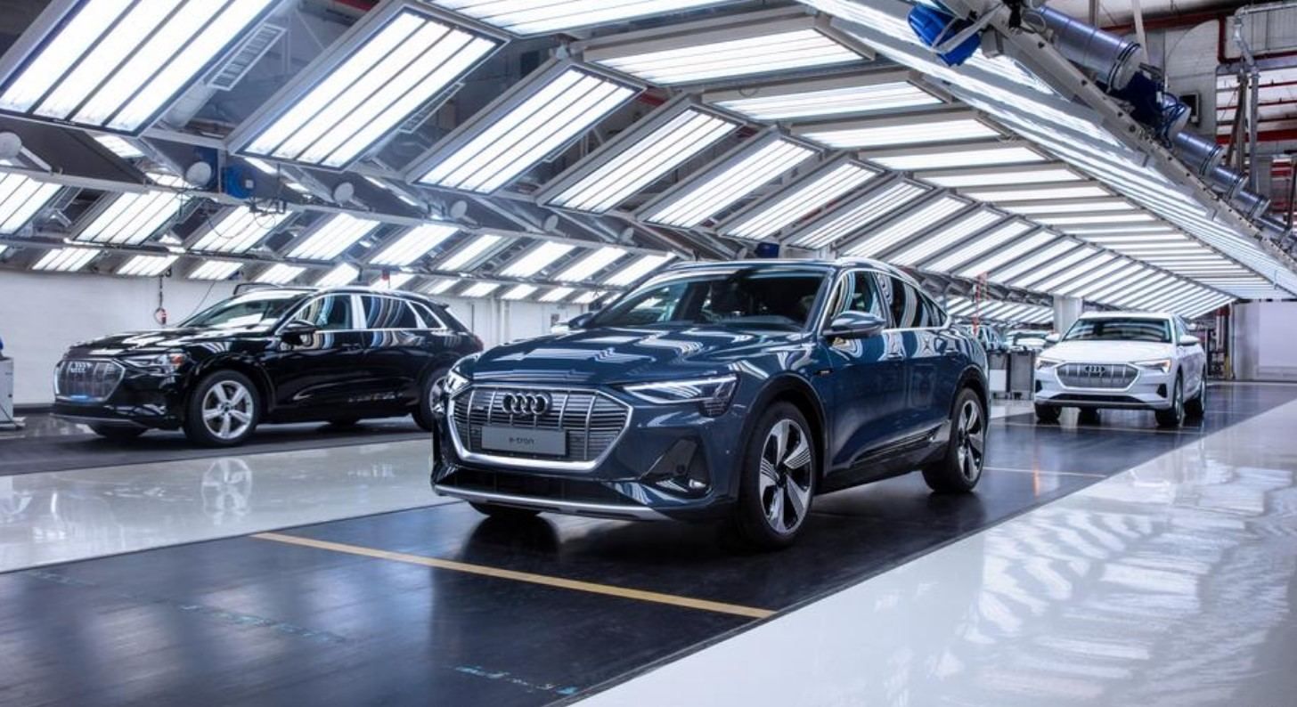 Audi e-tron Audi e-tron