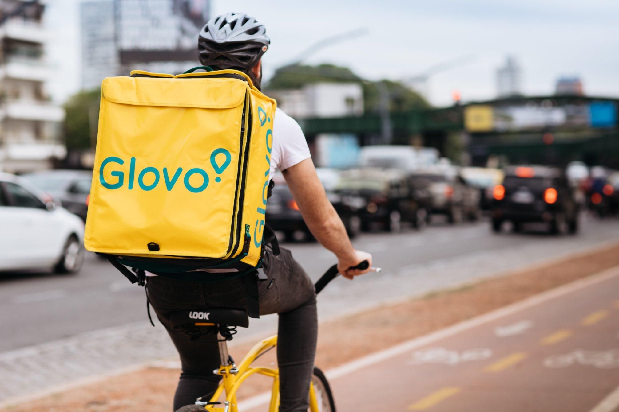 Glovo переходит на круглосуточную доставку в Украину