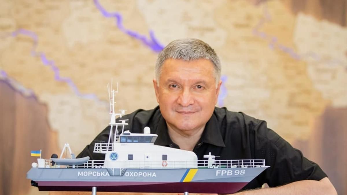 Аваков показав, як виглядатимуть французькі патрульні катери для МВС Аваков показав, як виглядатимуть французькі патрульні катери для МВС