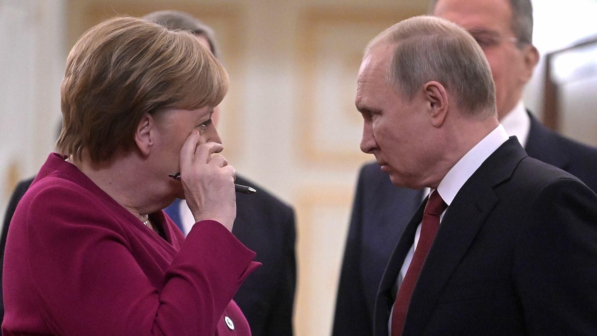 ЄС відмовив Меркель: у Європі не можуть узгодити відносини з Росією