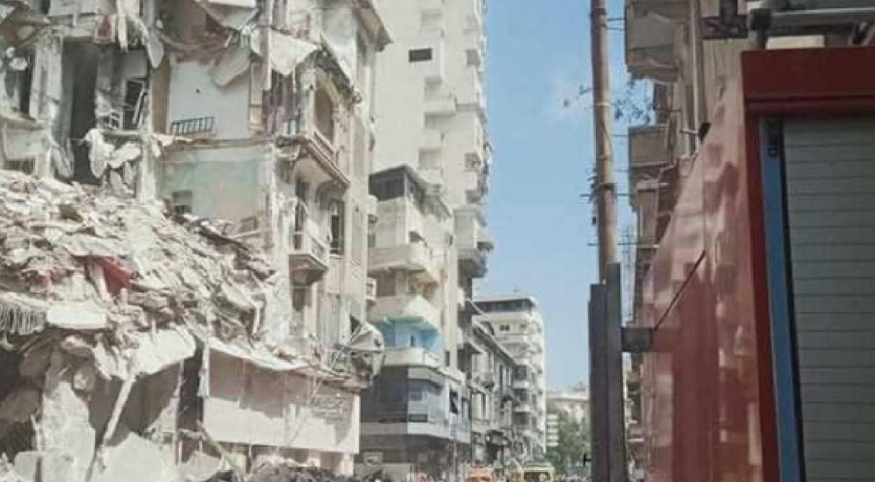 В Єгипті обвалився житловий будинок: під завалами є люди В Єгипті обвалився житловий будинок: під завалами є люди