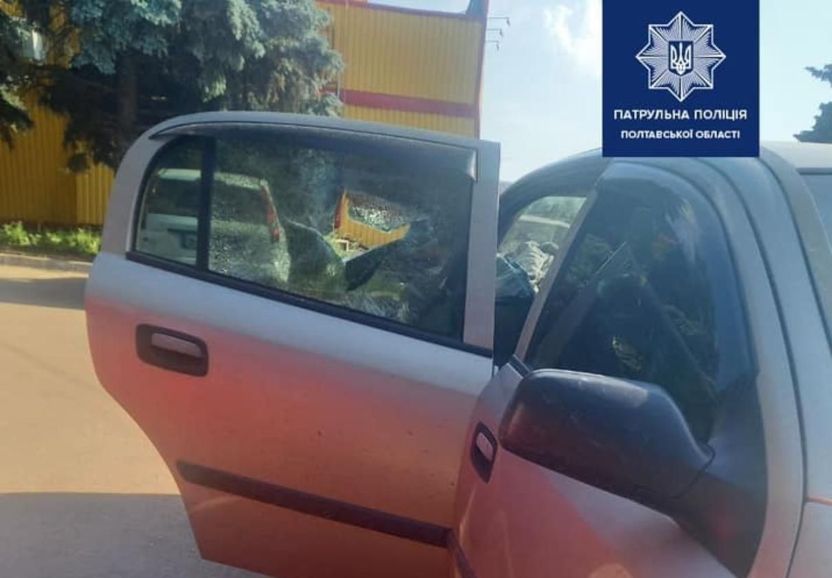 На Полтавщині мати випадково закрила дитину у машині у спеку На Полтавщині мати випадково закрила дитину у машині у спеку