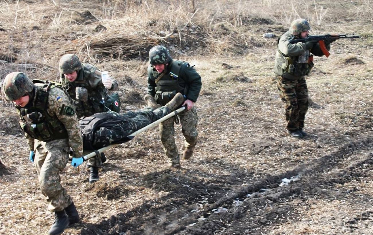 Бойовики біля Старогнатівки поранили українського бійця 27.06.2021