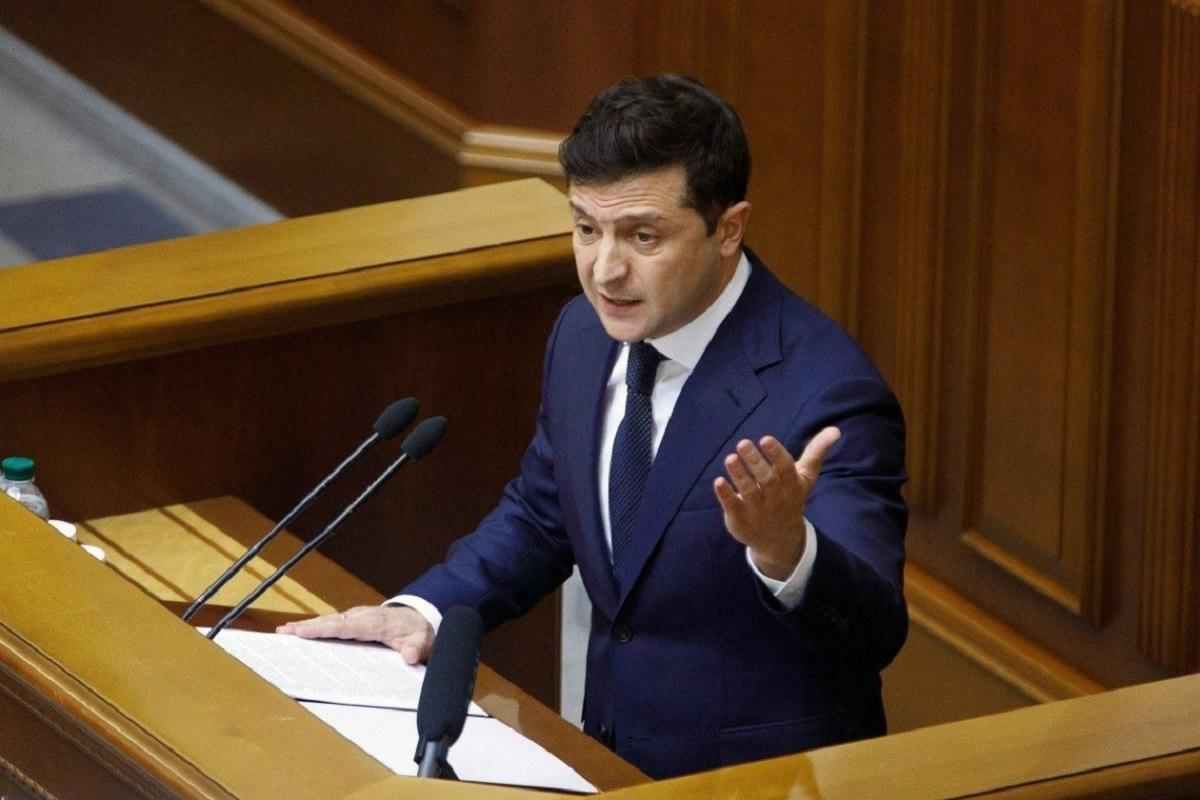 Зеленский внес в Раду закон о Большом государственном гербе Украины