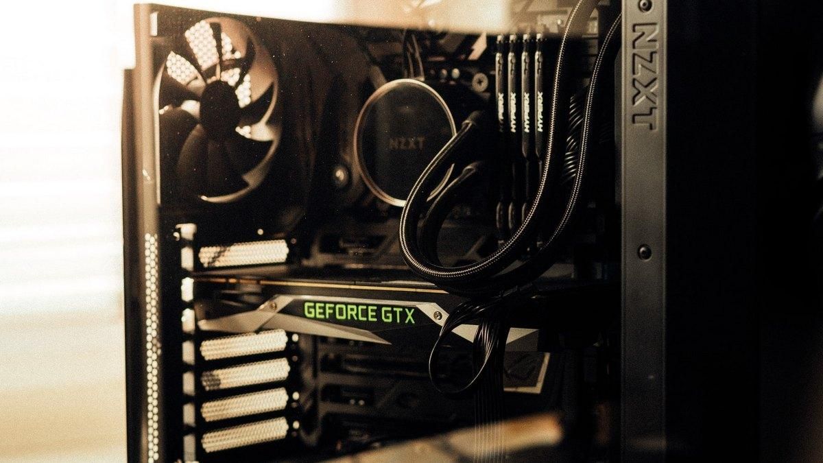 Три тонны видеокарт перевезли из Китая в США Три тонны видеокарт перевезли из Китая в США