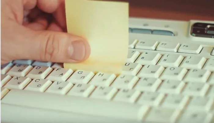 Чистка клавіатури Чистка клавіатури