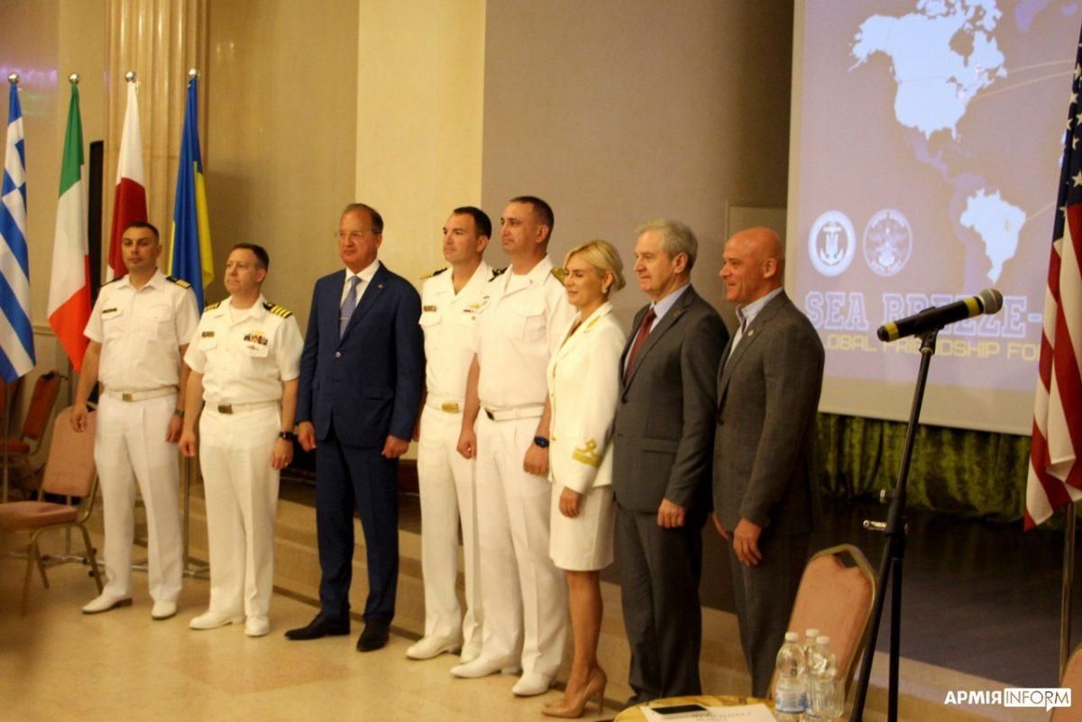 Самые масштабные в истории: в Одессе стартовали учения Си Бриз-2021 Самые масштабные в истории: в Одессе стартовали учения Си Бриз-2021