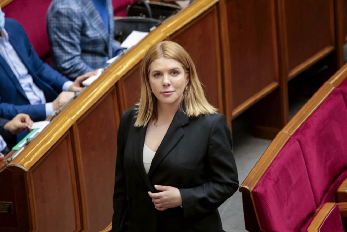 Перезапуск ВККС має відбутись за участі міжнародних експертів, – Кіра Рудик Перезапуск ВККС має відбутись за участі міжнародних експертів, – Кіра Рудик