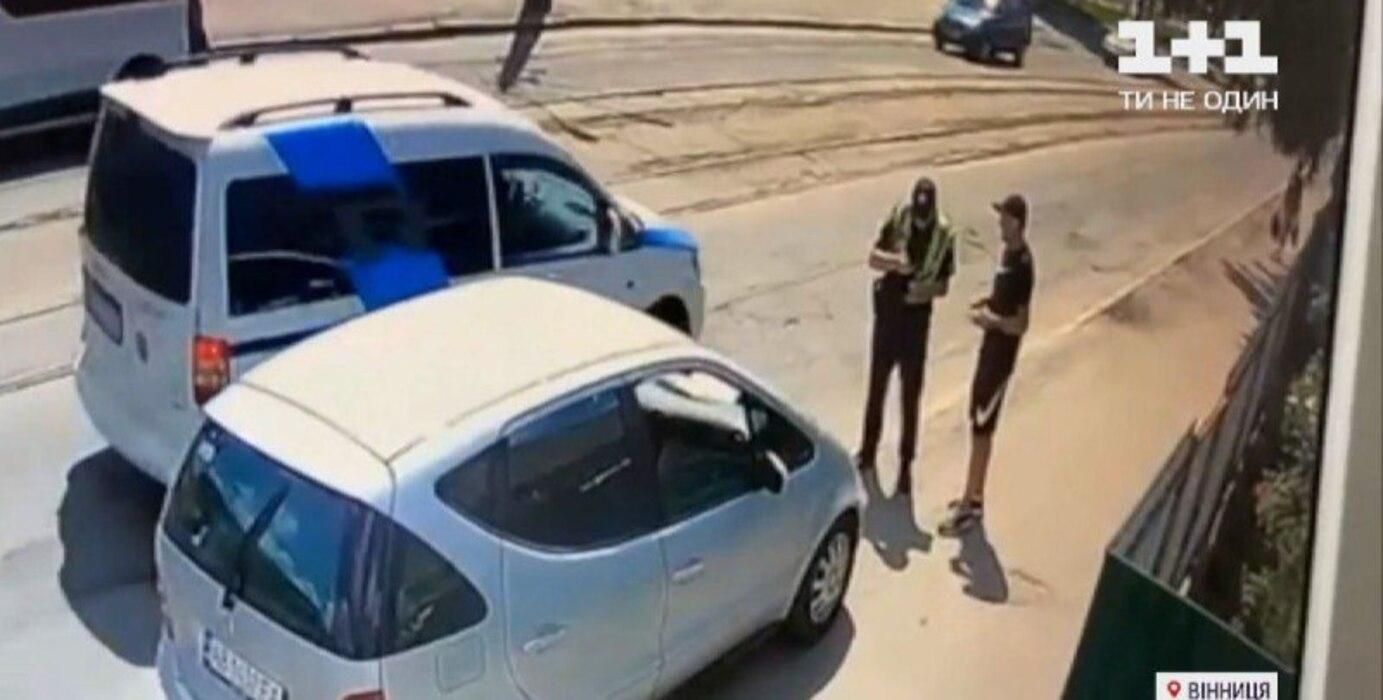 В Виннице авто сбило на пешеходном переходе семейную пару В Виннице авто сбило на пешеходном переходе семейную пару