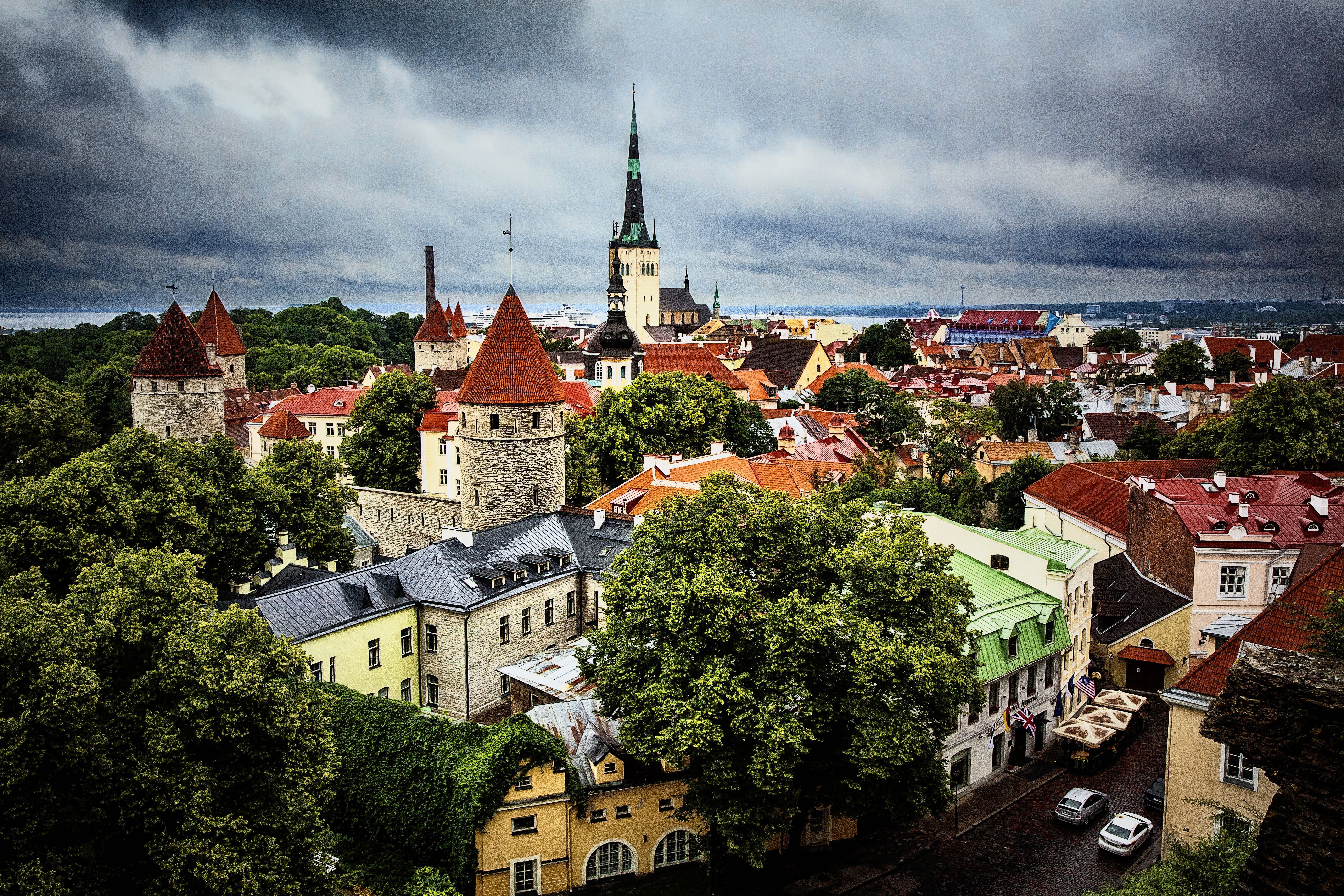 COVID-19 відступає: в Естонії скасовують надзвичайну ситуацію