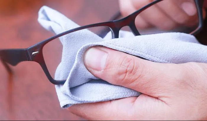 Чисті окуляри Чисті окуляри