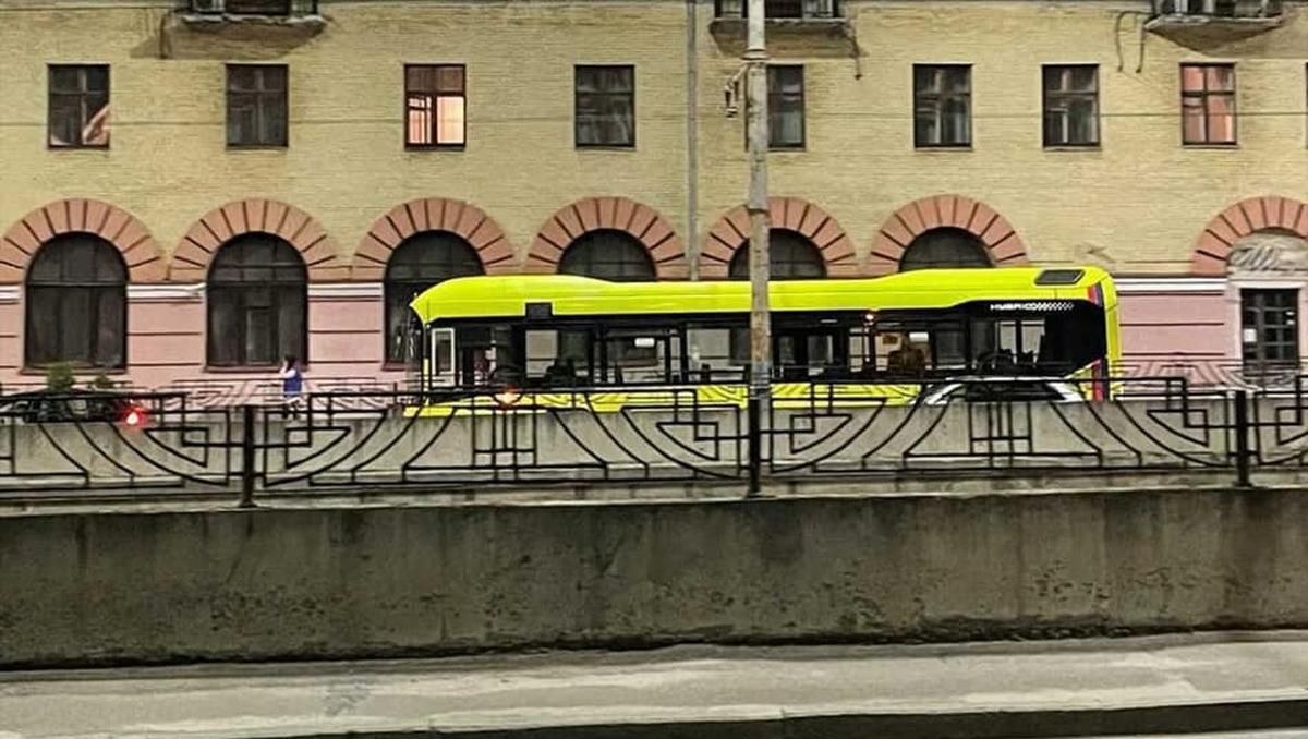 У Києві помітили нові автобуси, незабаром їх випустять на маршрути
