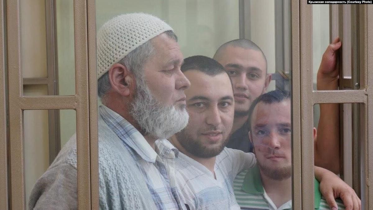 Політв'язні Сервет Газієв і Ерфан Османов можуть хворіти на COVID-19 Політв'язні Сервет Газієв і Ерфан Османов можуть хворіти на COVID-19