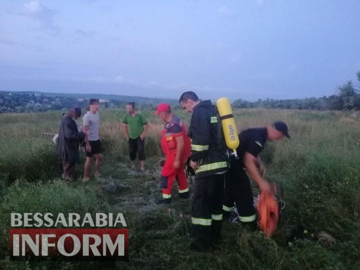 На Одещині батько та син впали у колодязь зі сміттям: вони не вижили